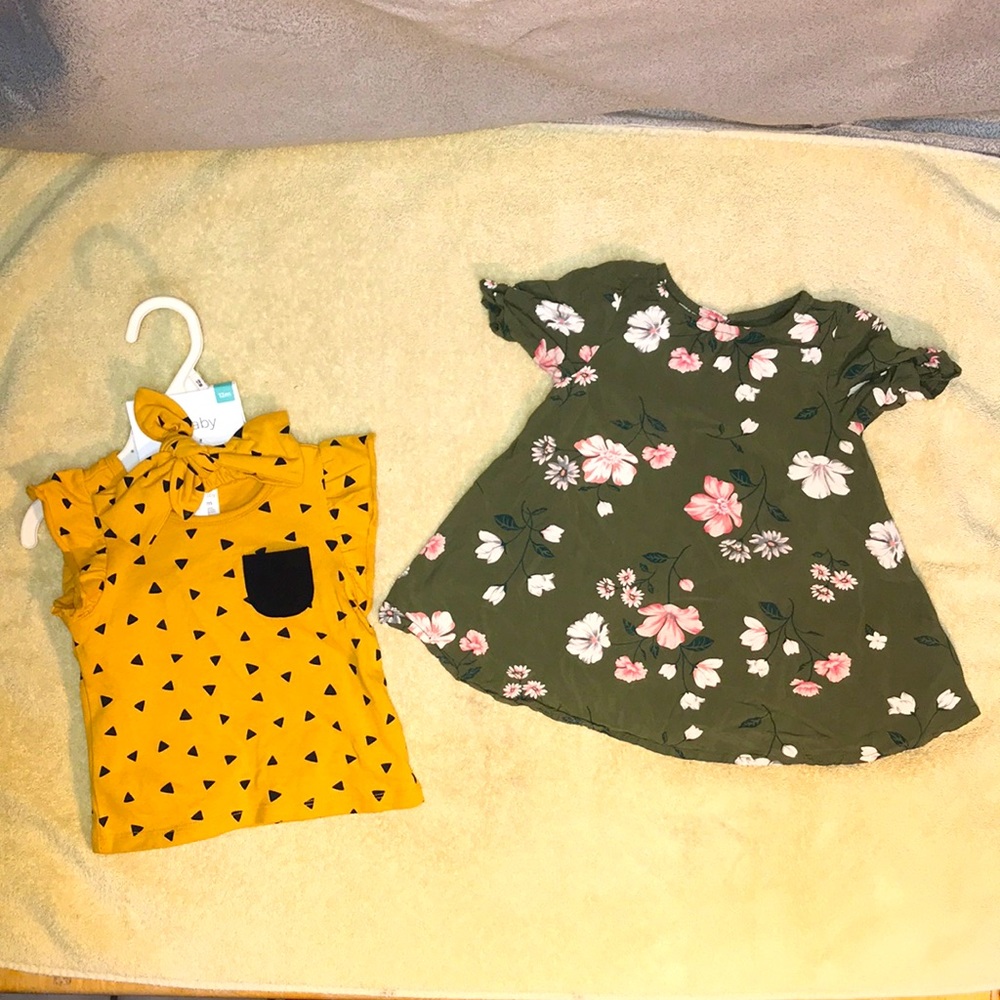 2 play outfits, PL:Baby/Old Navy, 12-18M